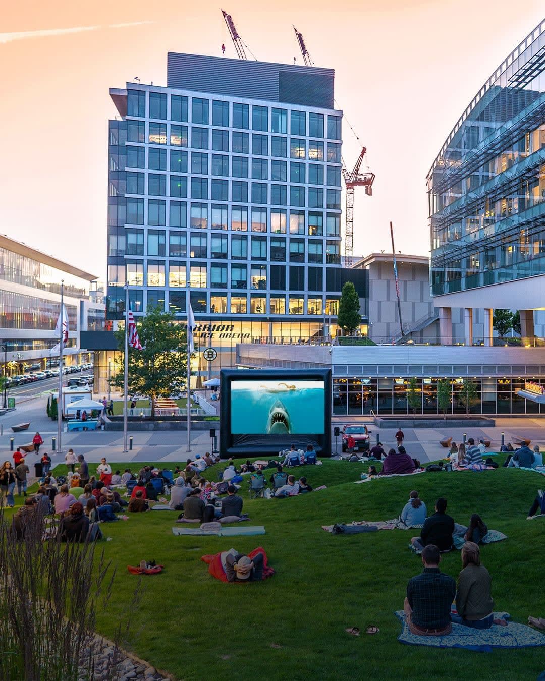 FREE outdoor movies in Boston 🍿🎥