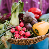 Veggie Va-Va-Voom…Fresh & Fabulous Fruits & Veggies - Amping Up the Appeal of Your Produce thumbnail