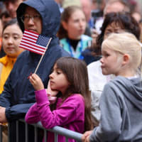 Reading of the Declaration of Independence thumbnail