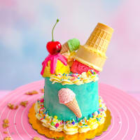 ICE CREAM CAKE DECORATING (Photo Booth Event) thumbnail