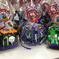 Halloween Hand Out At Ginger Betty's thumbnail