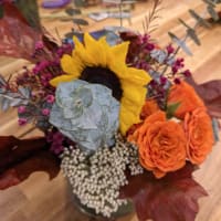 Fresh Floral Arrangement Making - Cambridge thumbnail