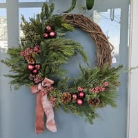 Holiday Wreath Making with Bluebird Bouquets thumbnail