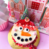 Snowman Cake Decorating Class  thumbnail