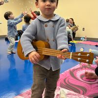 Children's Monday Ukulele Class South End thumbnail
