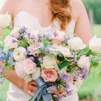 Bridal Bouquet Floral Design Class thumbnail