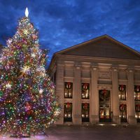 Hancock-Adams Common Tree Lighting thumbnail