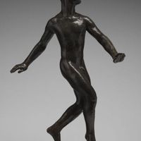 Sketching in the Galleries: Sketch, Shade, Smudge: Drawing from Gray to Black (Advanced Level) thumbnail