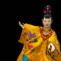 Puppet Showplace Theater Presents: Lunar New Year Performance–“The Fiery Mountain and Its Princess: A Monkey King Tale” by Galapagos Puppets & Jimmy Zhao Chinese Music Ensemble thumbnail