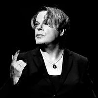 Eddie Izzard - Hamlet thumbnail