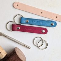 Leatherworking: Beginner Custom Leather Keychain thumbnail