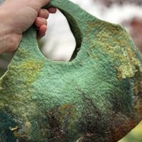 Spring Workshop: Wet Felted Bag thumbnail