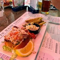 A Taste of the Freedom Trail: Boston's Iconic Food & History Tour thumbnail