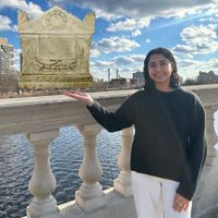 Spotlight Tour: Art of Healing, with Sachi Laumas ’26 thumbnail