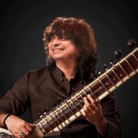 Niladri Kumaar: The Space Between the Notes thumbnail