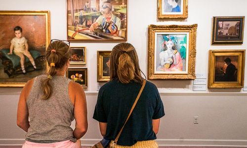 Thumbnail for Community Day at National Museum of Women in the Arts