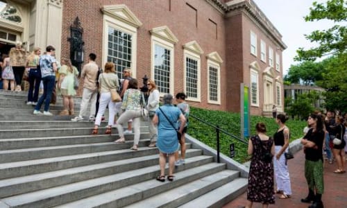 Thumbnail for Harvard Art Museums at Night
