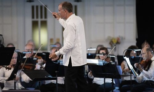 Thumbnail for Boston Landmarks Orchestra Presents: Four Seasons Recomposed & Mozart’s 40th