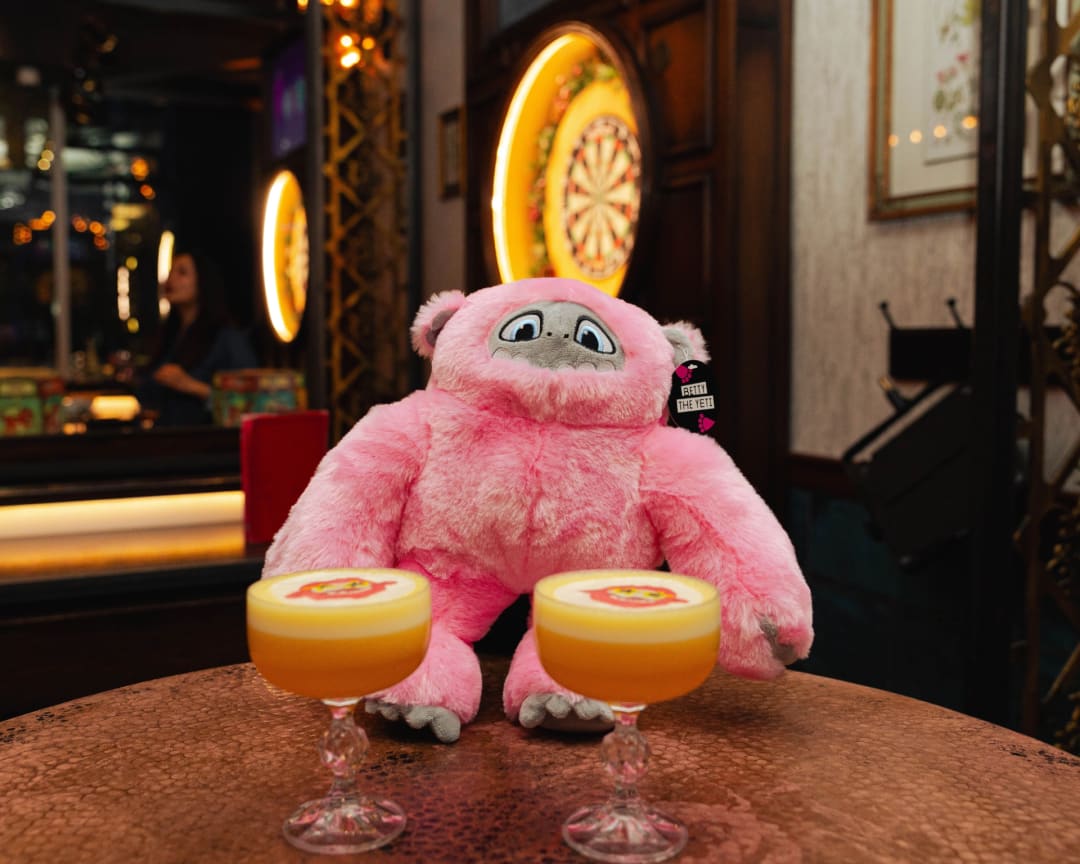 Betty the Yeti Cocktail Crawl Joyraft